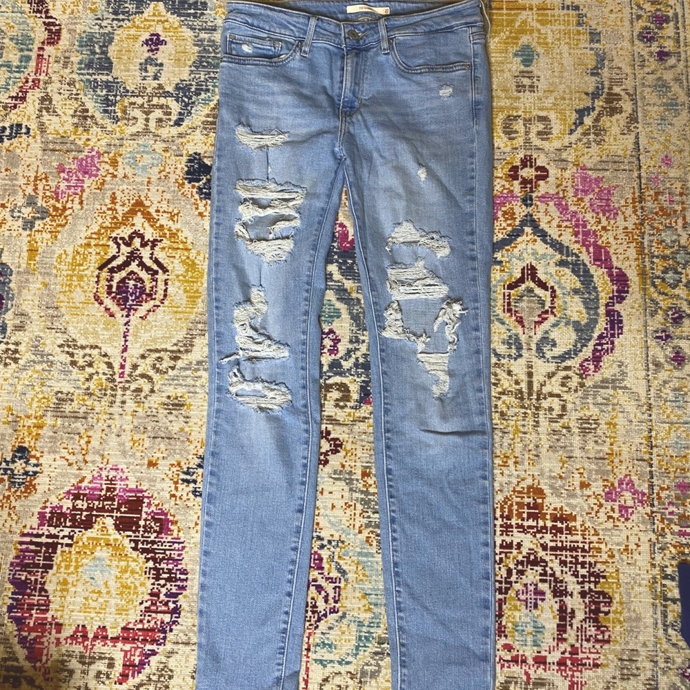 Levi Skinny Distressed Jeans